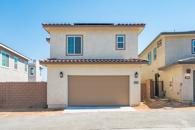 Building Photo - Turnkey Furnished 4BR Home in Palm Desert ...
