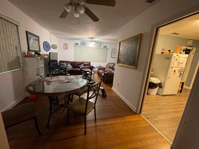 Building Photo - 3125 W University Ave