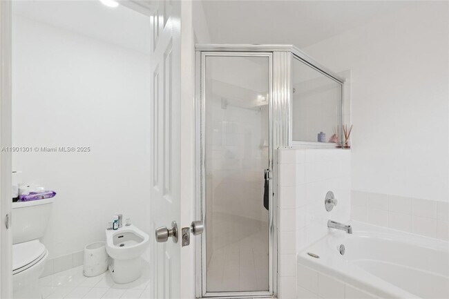 Building Photo - 14804 SW 155th Pl