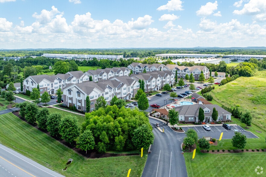Primary Photo - Village at Elam Farms