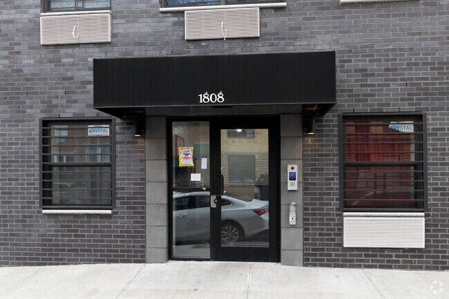 Entrance - 1808 Mohegan Ave