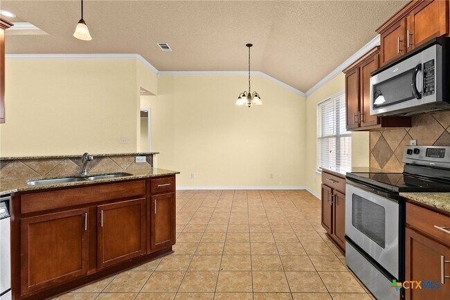 Building Photo - 5705 Bald Ridge Ct