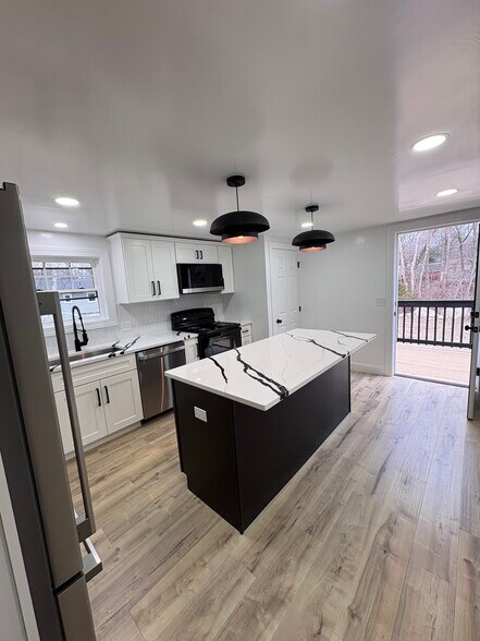 Building Photo - 84 O Dr