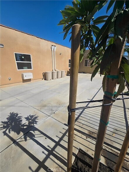 Building Photo - 6008 Kansas Ave