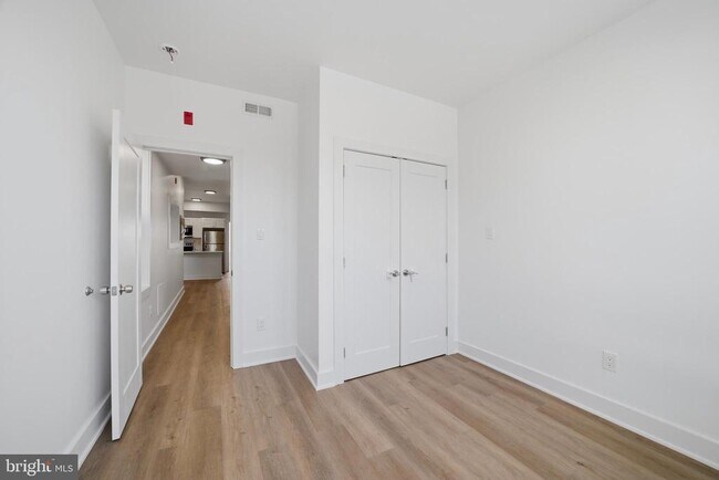 Building Photo - 3626 N 19th St