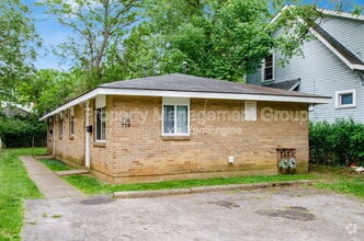 Building Photo - 776 Northview Ave