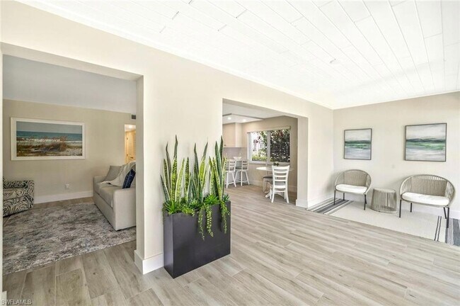 Building Photo - 354 Harbour Dr