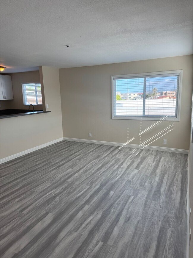 Building Photo - 106 Dije Ct