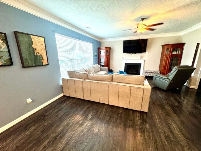 Building Photo - 3624 Horton Way
