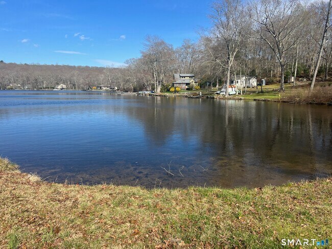 Building Photo - 389 Wyassup Rd