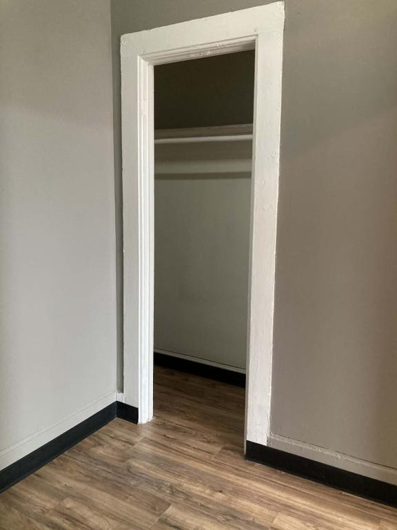 Building Photo - 2258 W 21st Pl