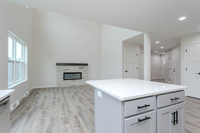Building Photo - 3504 Green Pastures Ln