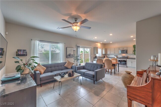 Building Photo - 9074 Meadows Ln