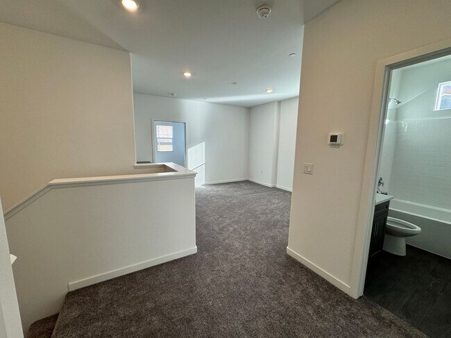 Building Photo - 4229 S Angel Paseo