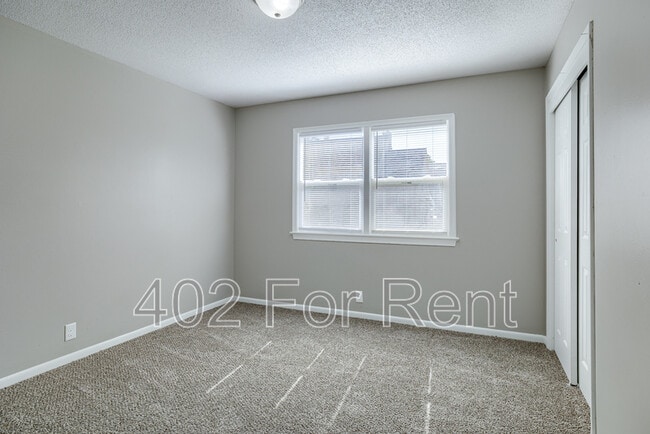Building Photo - 1010 S 29th St