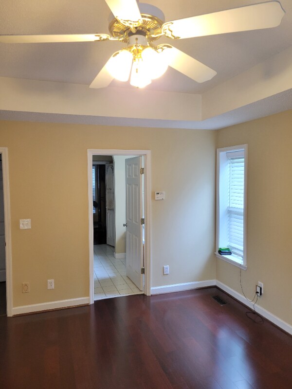Building Photo - 310 Hillridge Cove