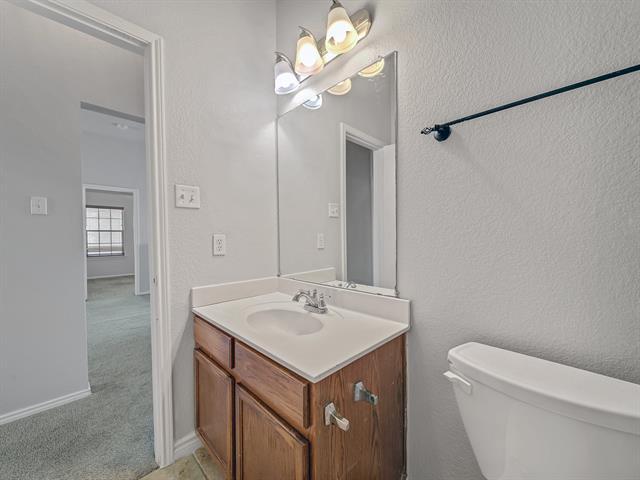 Building Photo - 905 Hems Ln