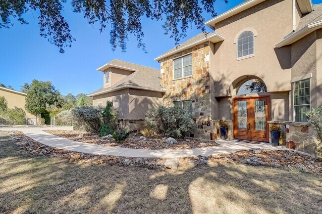 Building Photo - SEPTEMBER  HALF OFF First Month Rent- Spri...