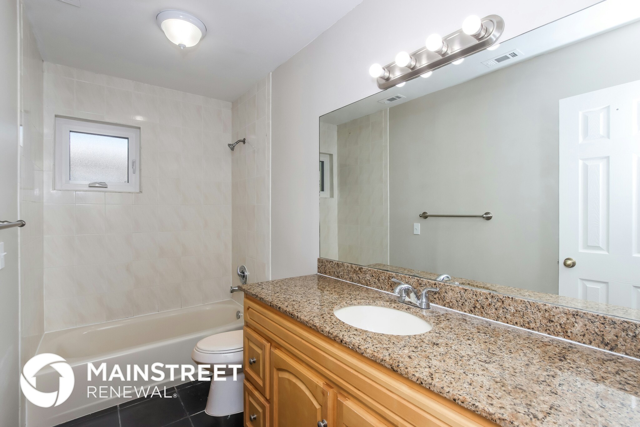 Building Photo - 843 Pyracantha St NW