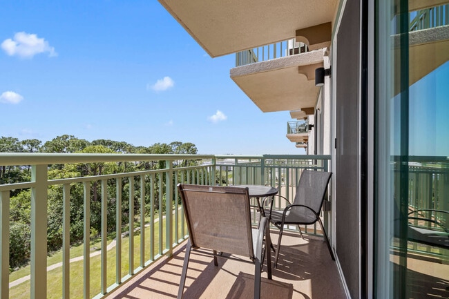 Building Photo - 605 Kemp St