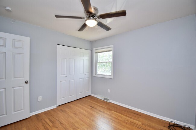 Building Photo - 3918 Eddystone Dr