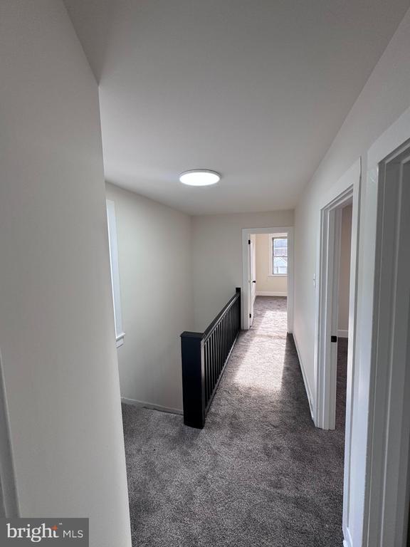 Building Photo - 420 Boyd St