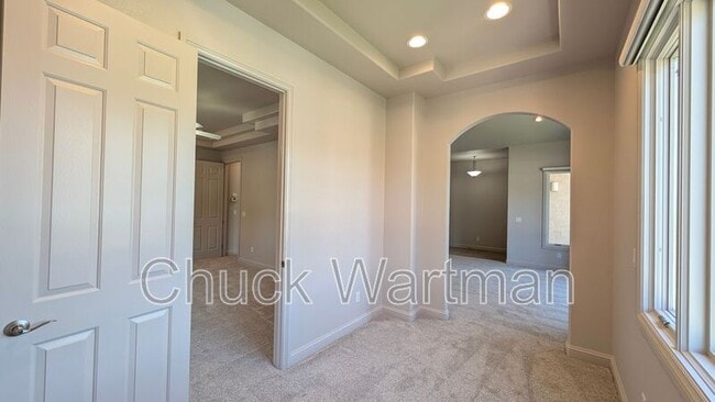 Building Photo - 2795 Stonewall Heights