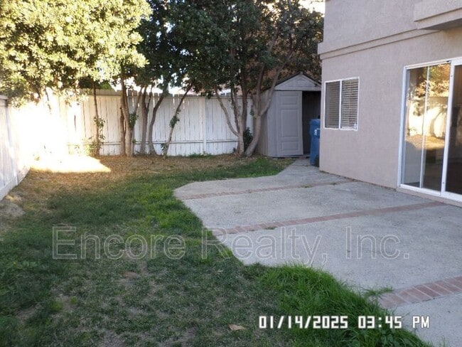 Building Photo - 2149 Bluewater Ln