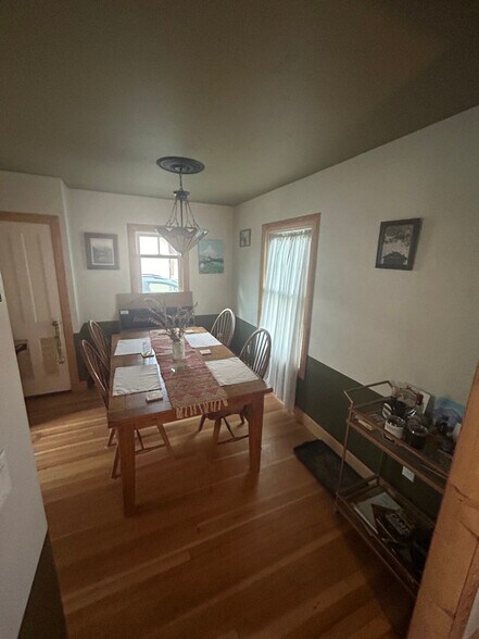 Building Photo - 1612 Mt Evans Dr
