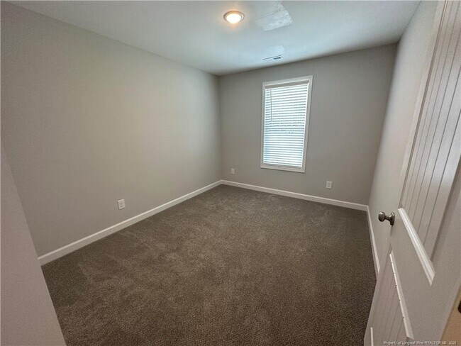 Building Photo - 348 Bahama Loop