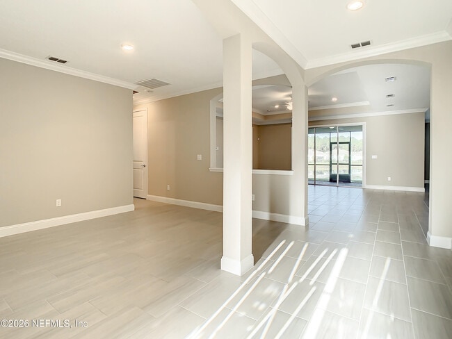 Building Photo - 380 Brybar Dr