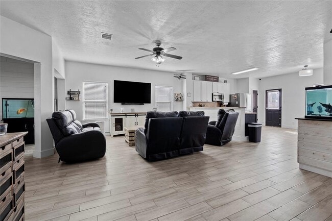 Building Photo - 7529 Topaz Way