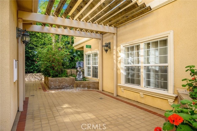 Building Photo - 415 E Dryden St