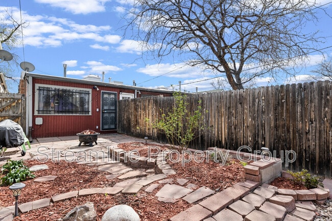 Building Photo - 141 W Archer Pl