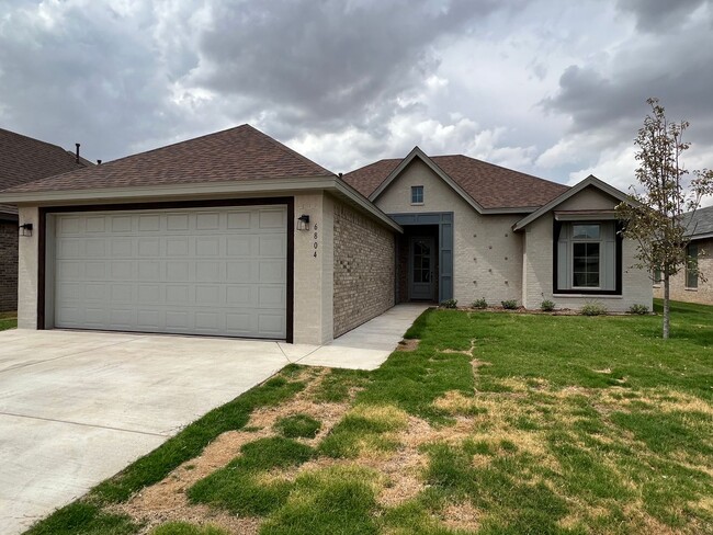 Primary Photo - Beautiful 4 bed 2 bath home in Frenship!