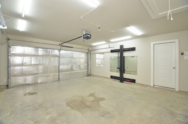 Building Photo - 8230 Blue Fish Dr