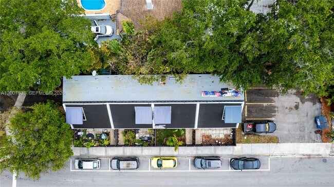 Building Photo - 600 N Rio Vista Blvd