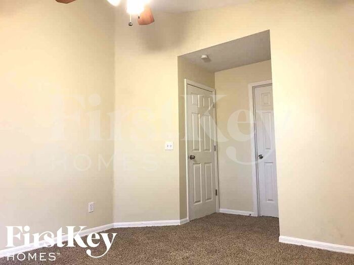 Building Photo - 7147 Hickory Branch Cir