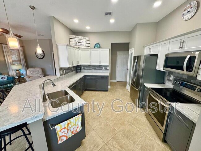 Building Photo - 2860 Myakka Creek Ct