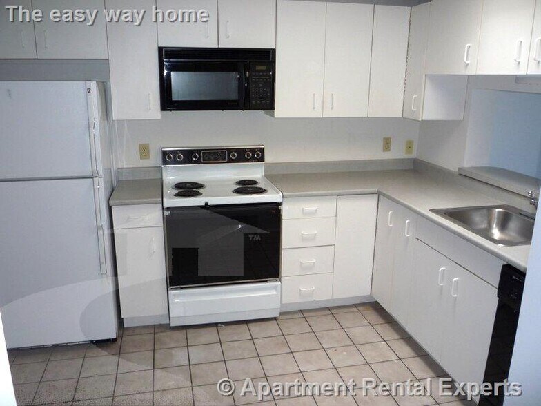 Primary Photo - 175 Beacon St