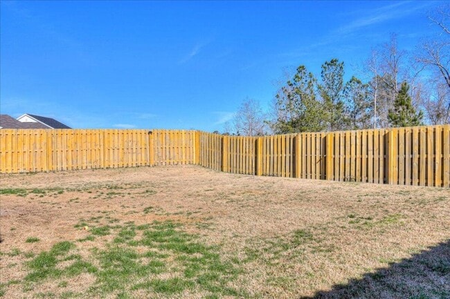 Building Photo - 934 Mulford Lp