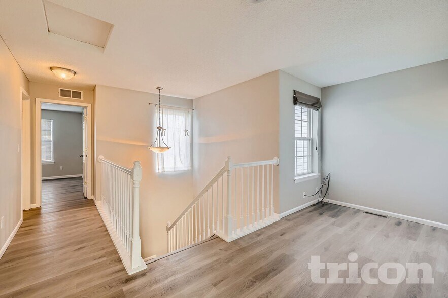 Building Photo - 16476 Jarrett Cir