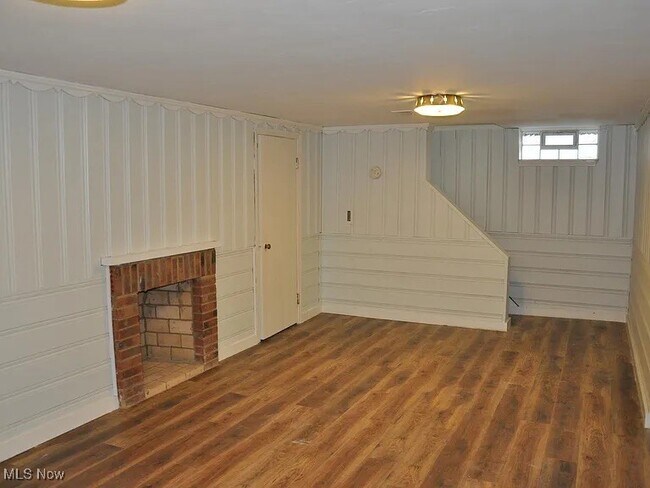 Building Photo - 4302 Silsby Rd