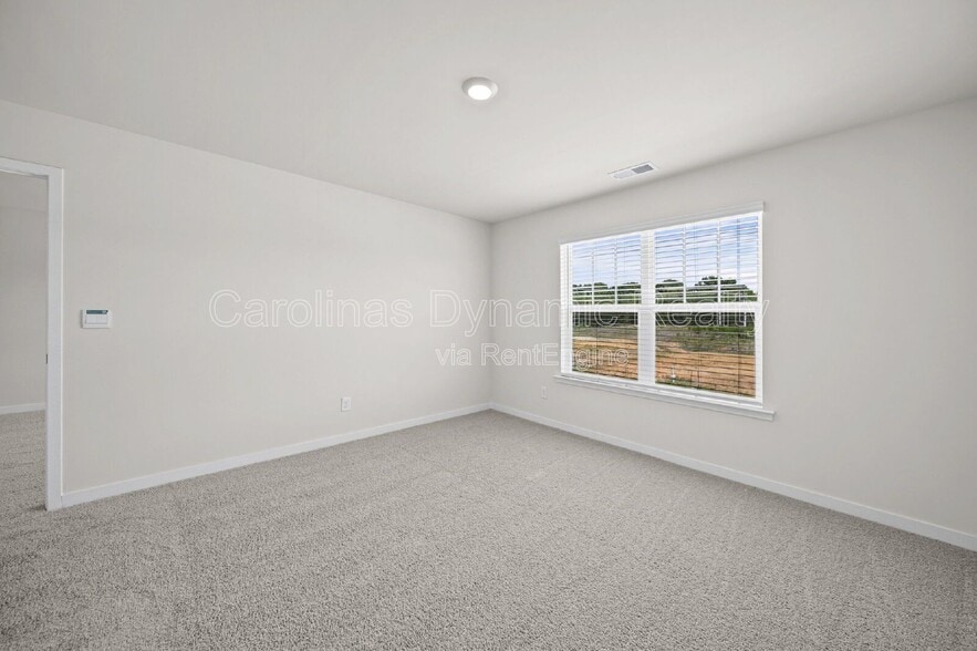 Building Photo - 500 Blackpool Ct