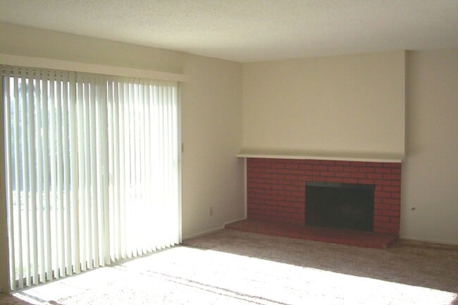 Building Photo - 3906 Rigel Ave