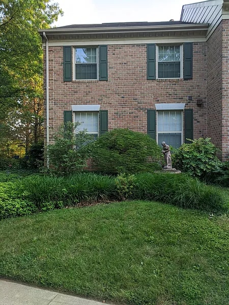 Primary Photo - 152 English Run Cir