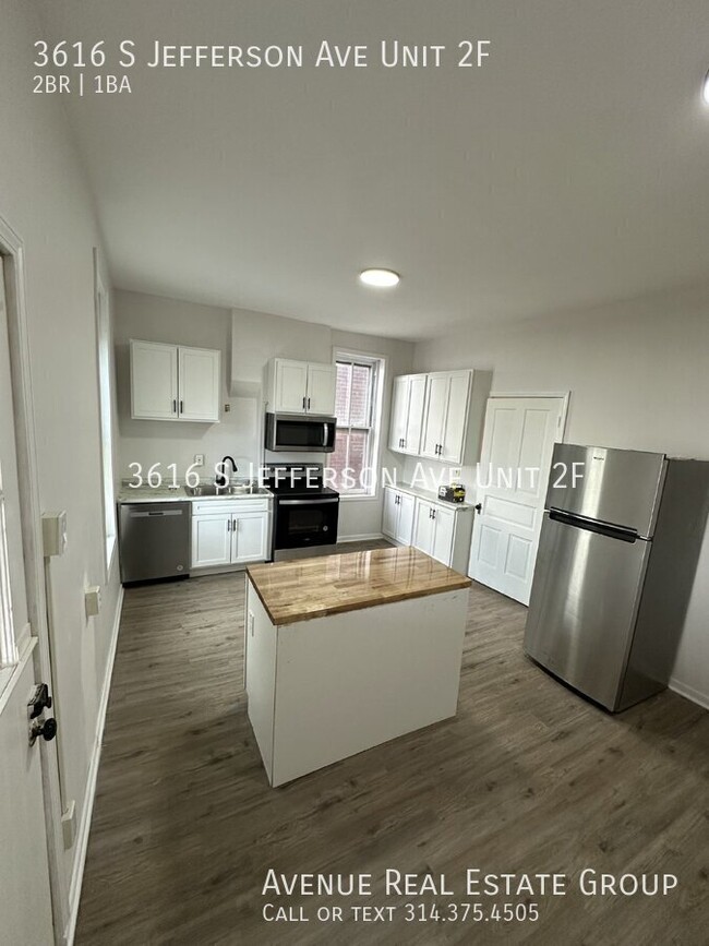 Building Photo - Spacious 2-Bedroom 1-Bathroom in Saint Lou...