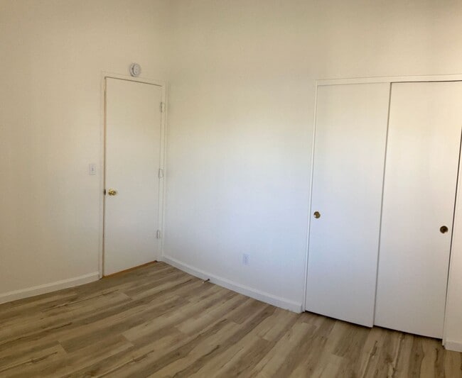 Building Photo - 5200 Dunham Ct