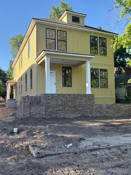 Building Photo - 2516 Richland St