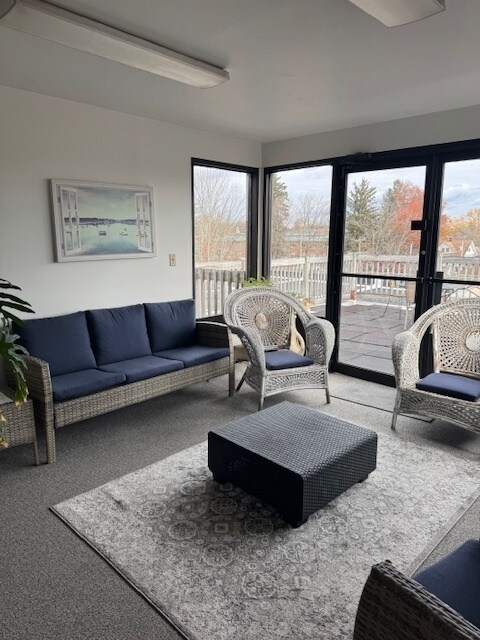 Building Photo - 146 High St